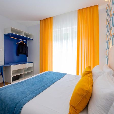 Shabby Chic Seaview Apartments 카스텔라마레디스타비아 외부 사진